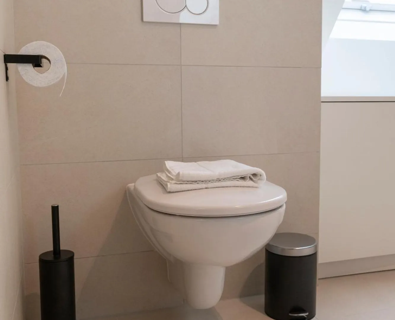 Premium Apartment Mit Privatem Balkon I Levestate Vienna